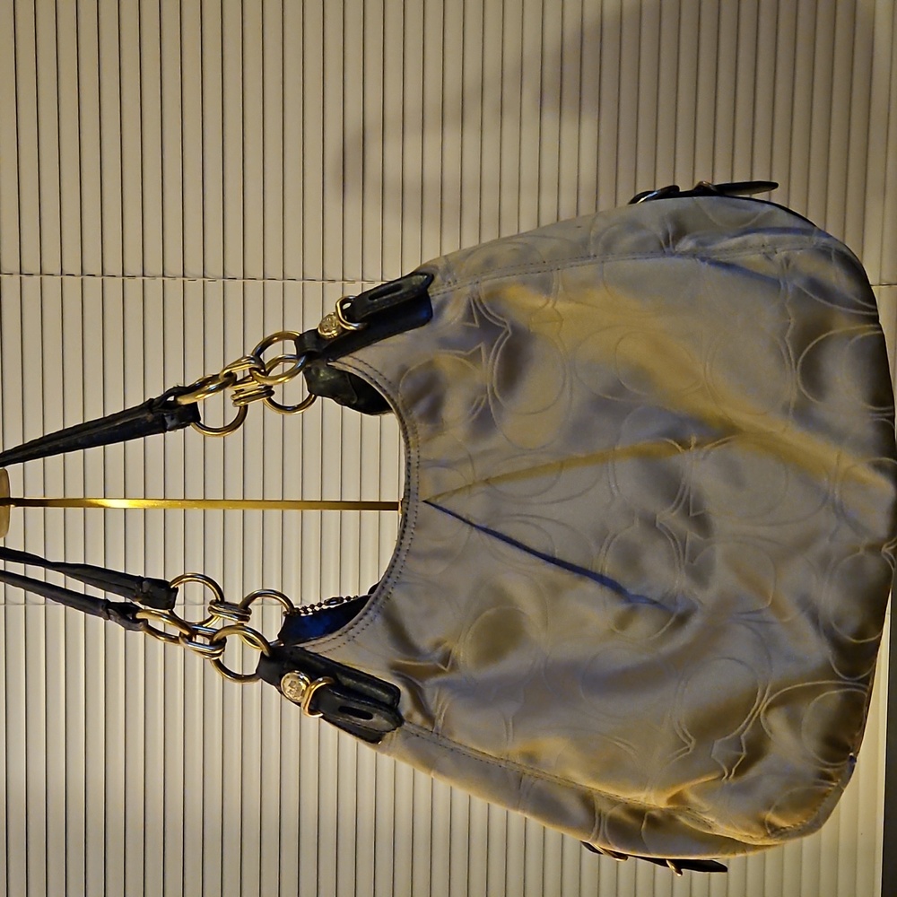 Coach Maggie Black and Gold Shoulder Bag - Picture 4 of 11